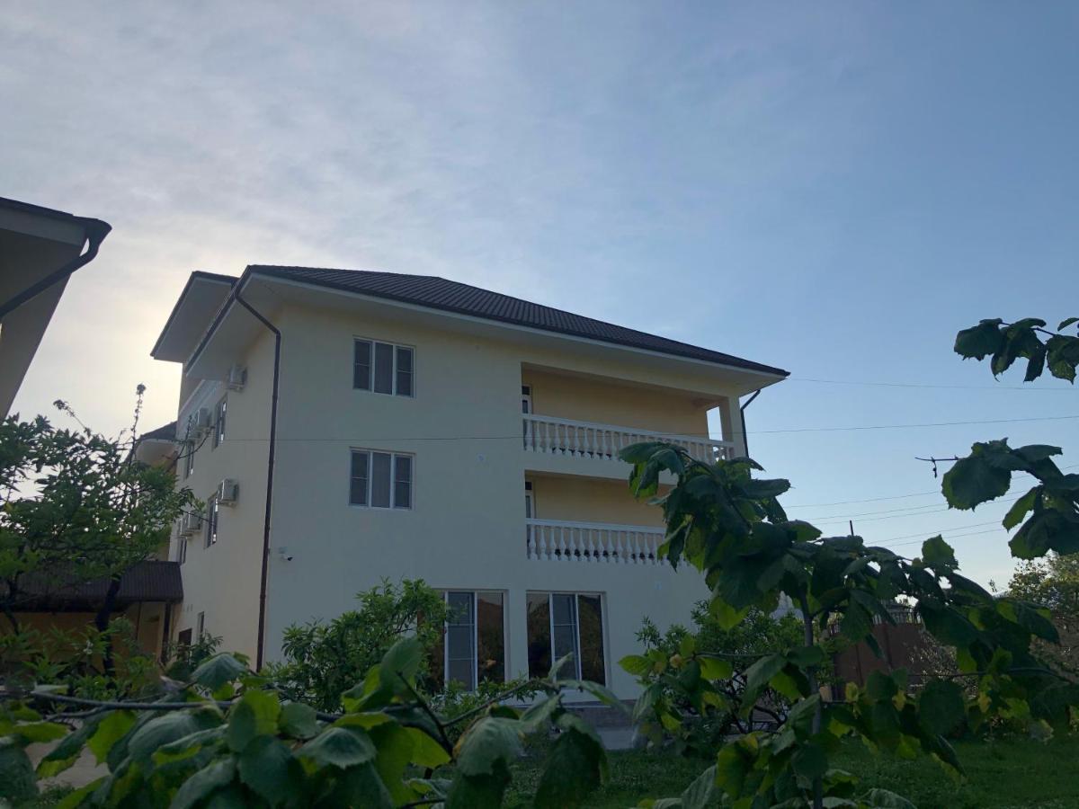 Gudauta Hotell Eksteriør bilde