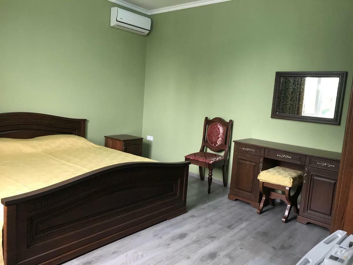 Gudauta Hotell Eksteriør bilde
